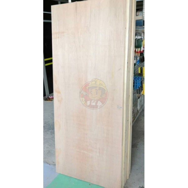 PINTU PLYWOOD 33 6/8" X 82" 